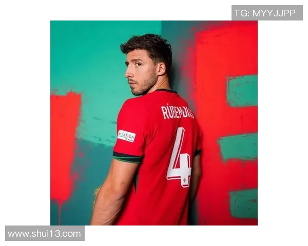 长得最像足球明星的球星引发热议颜值与实力谁能真正担当